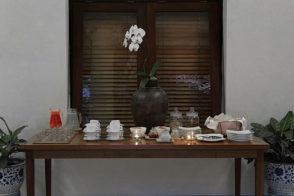 Фото Billiton Hotel & Klub