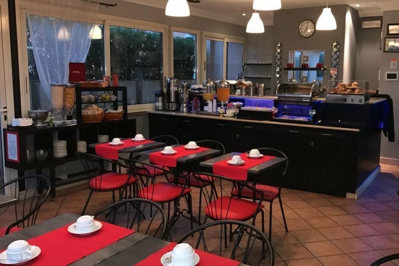 Фото отеля 5