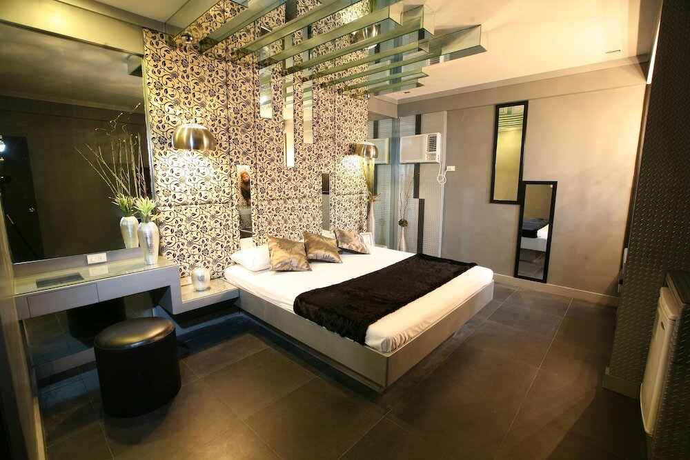 Фото Victoria Court North Edsa