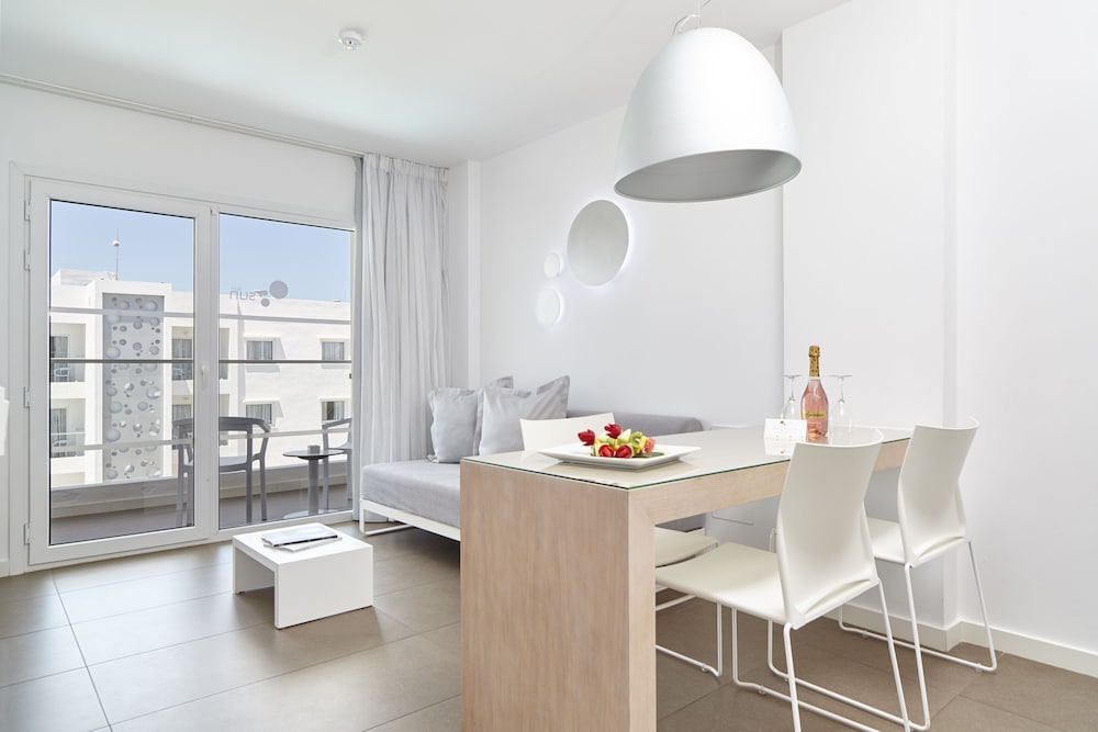 Фото Ibiza Sun Apartments