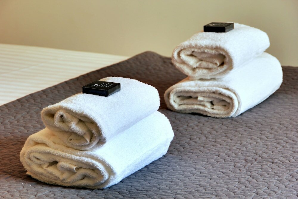 Фото Short Stay Group Museum View Serviced Apartments