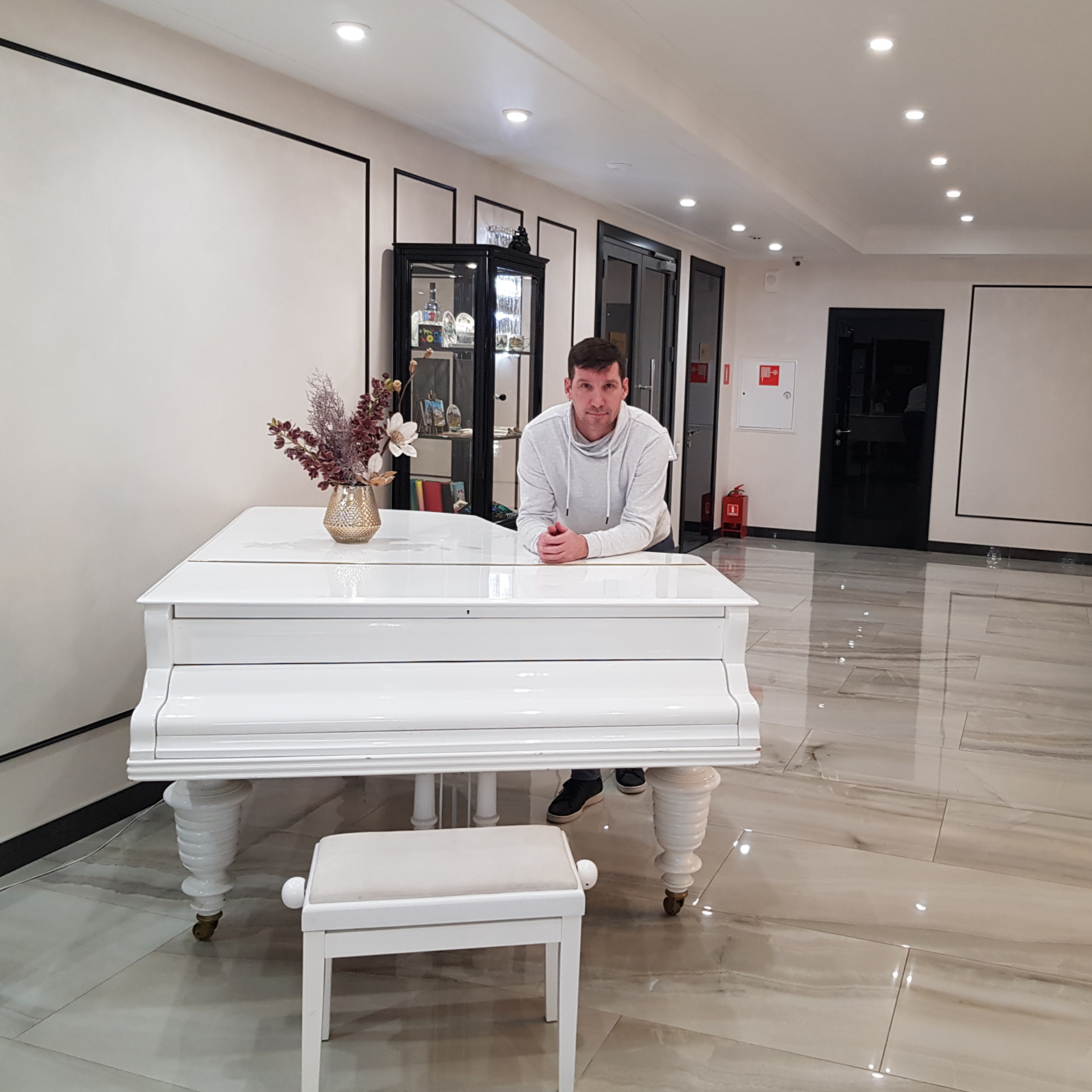 Фото Кухтерин