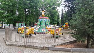 парк Муштаид (Тбилиси, парк Муштаид), парк культуры и отдыха в Тбилиси
