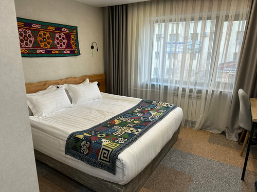 Внешний вид отеля My Hotel Bishkek в Бишкеке, фото 2