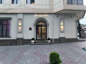 Anzhelo Hall (Daniyalova Steet, 37), restaurant