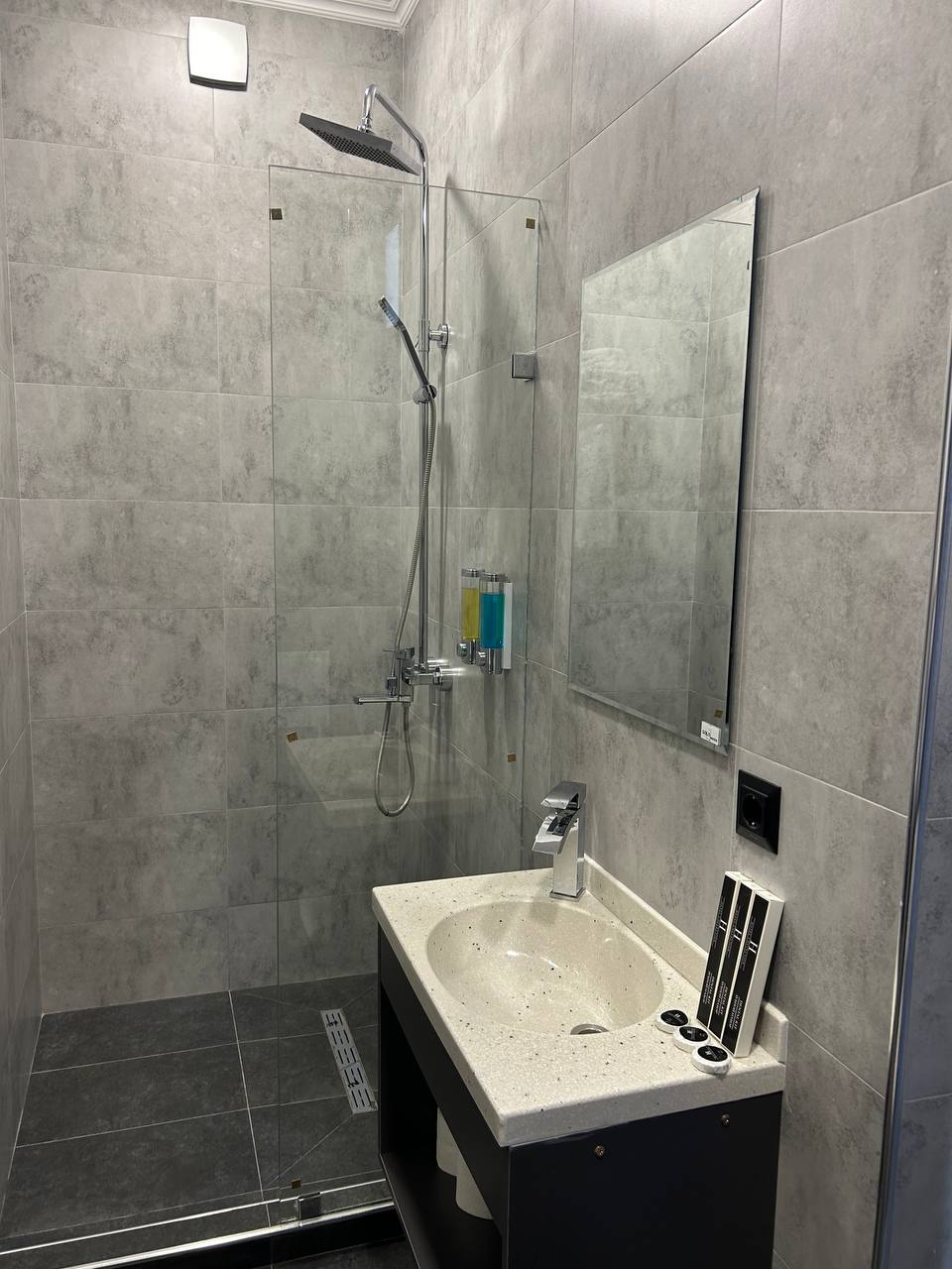 Фото Masdar Hotel