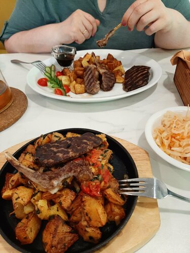مطعم Restaurant Maska ، موسكو ومحافظة موسكو، صورة