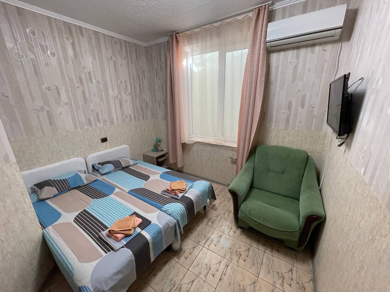 Фото Дом на берегу горной реки