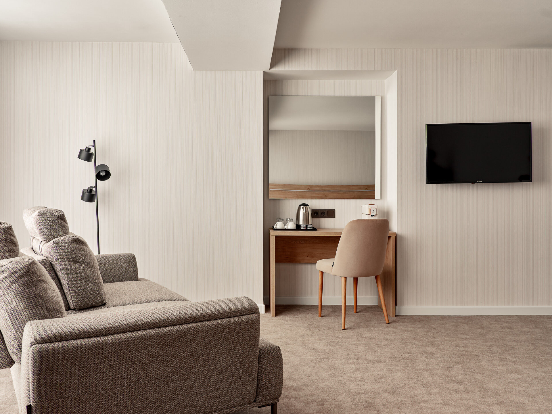 Фото Apri Hotel Perm City Center