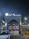 Jeti Qazyna (Iýrıı Gagarın kóshesі, 203), restaurante