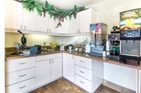 Фото Super 8 by Wyndham Seguin