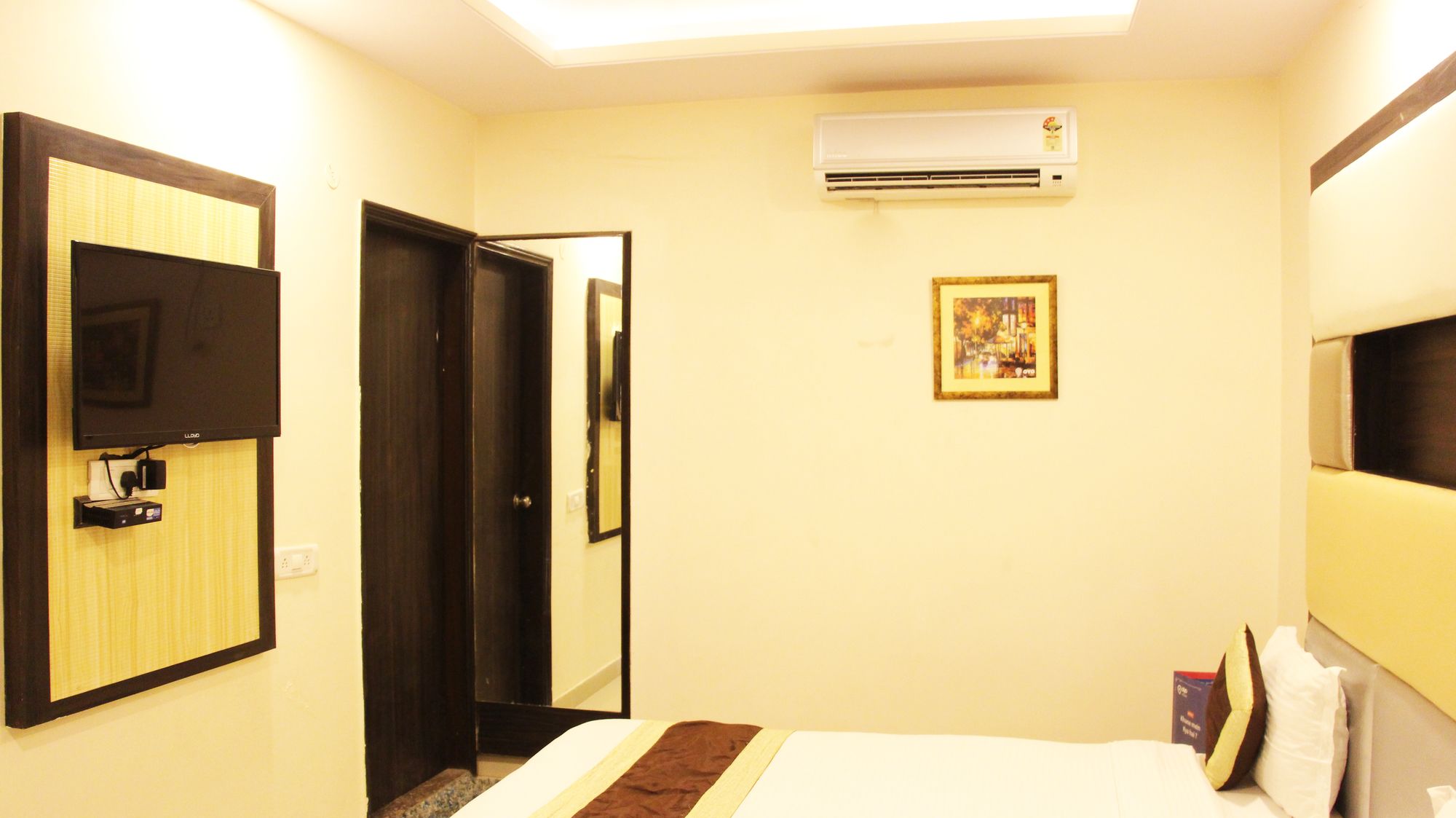 Фото Oyo 3971 Hotel Tip Top