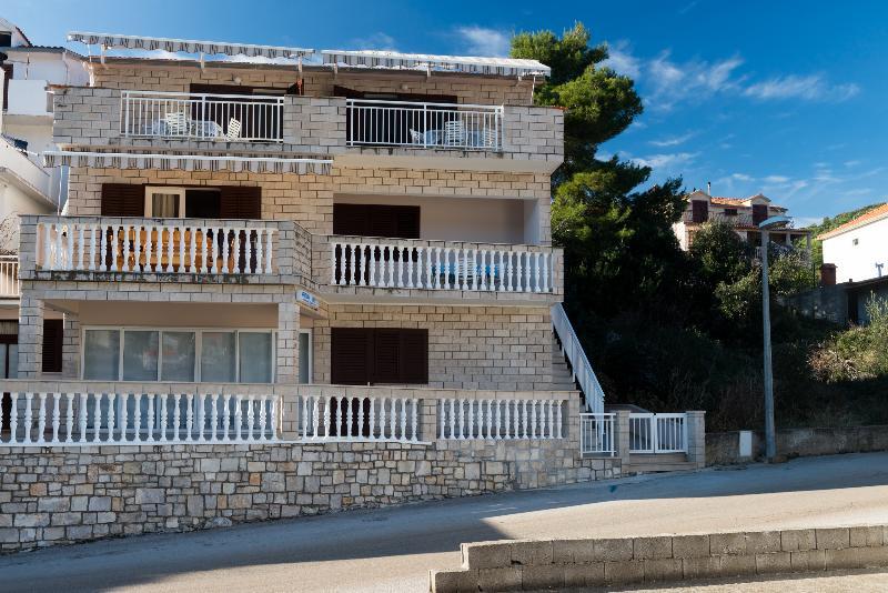 Фото Apartments Kuzma