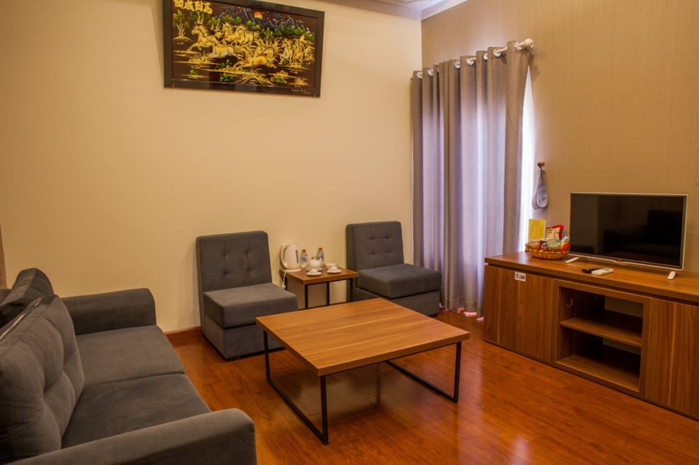 Фото Trieu Khang Hotel