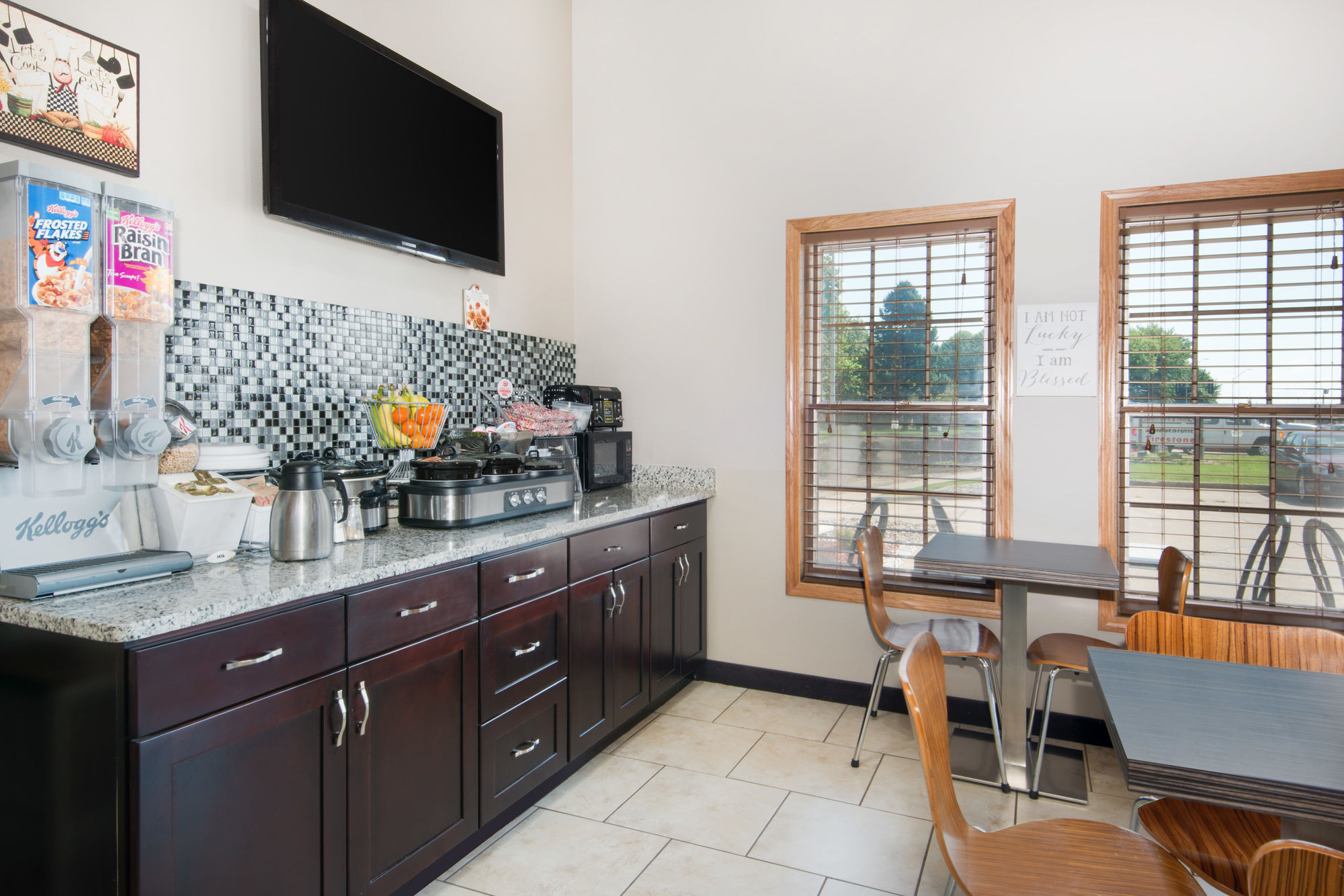 Фото Super 8 by Wyndham Pella