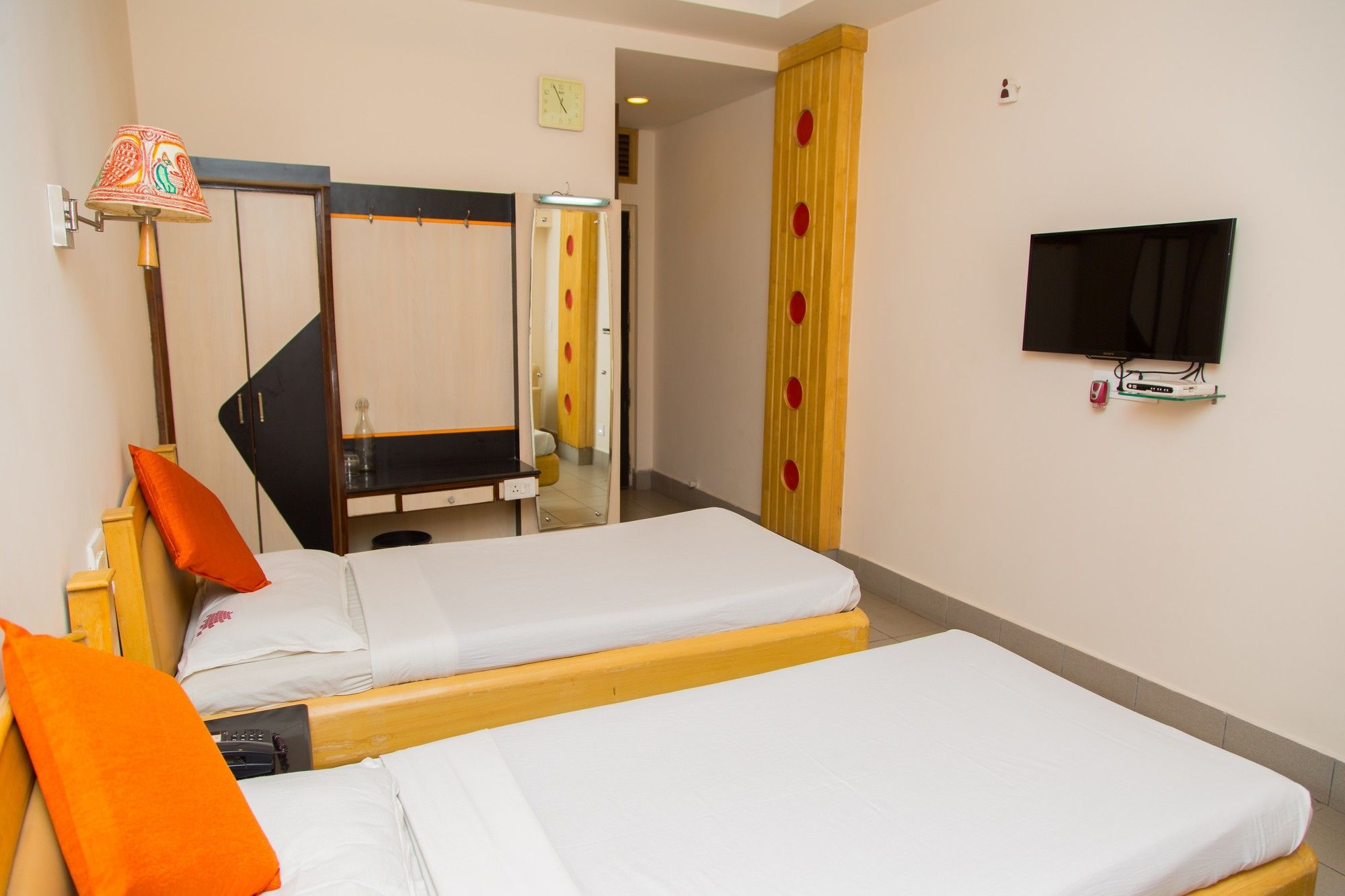 Фото Fabhotel Kinnera Comforts