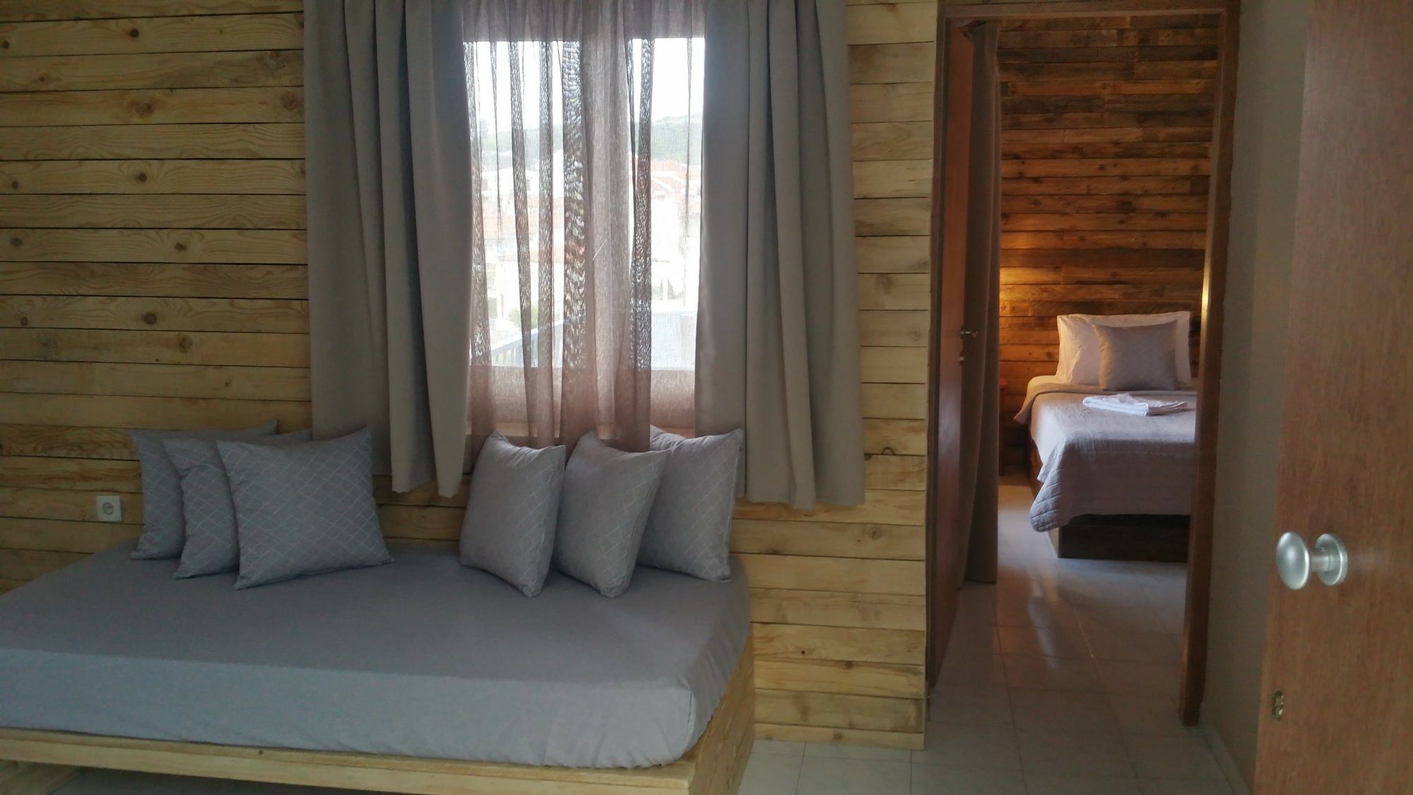 Фото Anemos Hotel