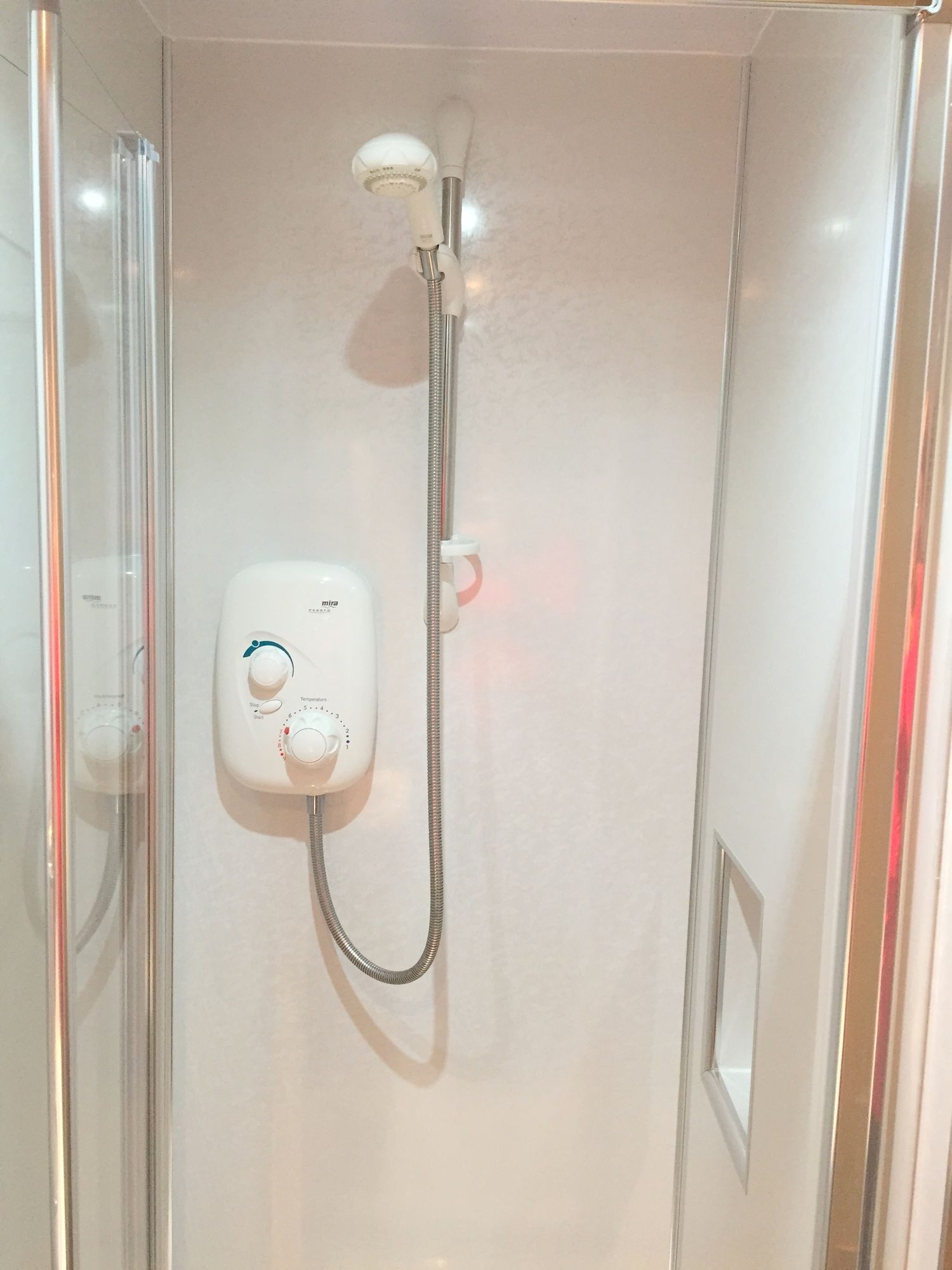 Фото Lauderville Guest House