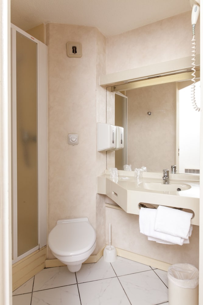 Фото Hotel The Originals Arras