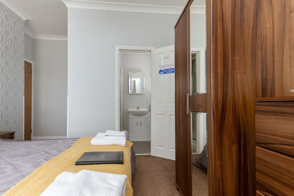 Фото The Richley Hotel