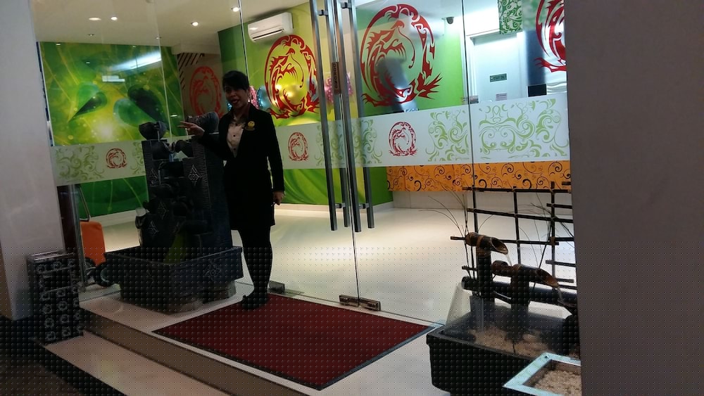 Фото Dragon Inn Kemayoran