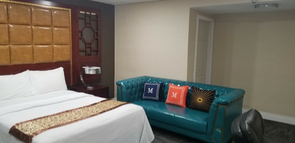 Фото Baymont by Wyndham Montreal Airport