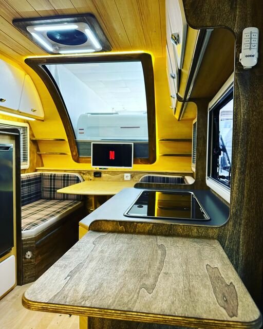 Vans and trailers Pars Campers, Izmir, photo