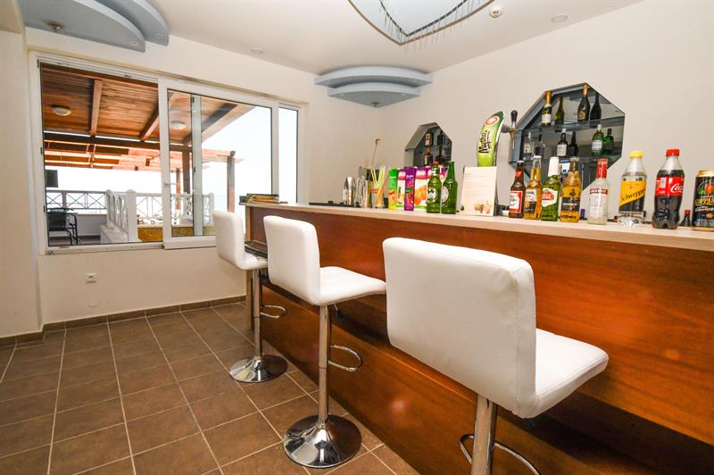 Фото Nefeli Beach Hotel