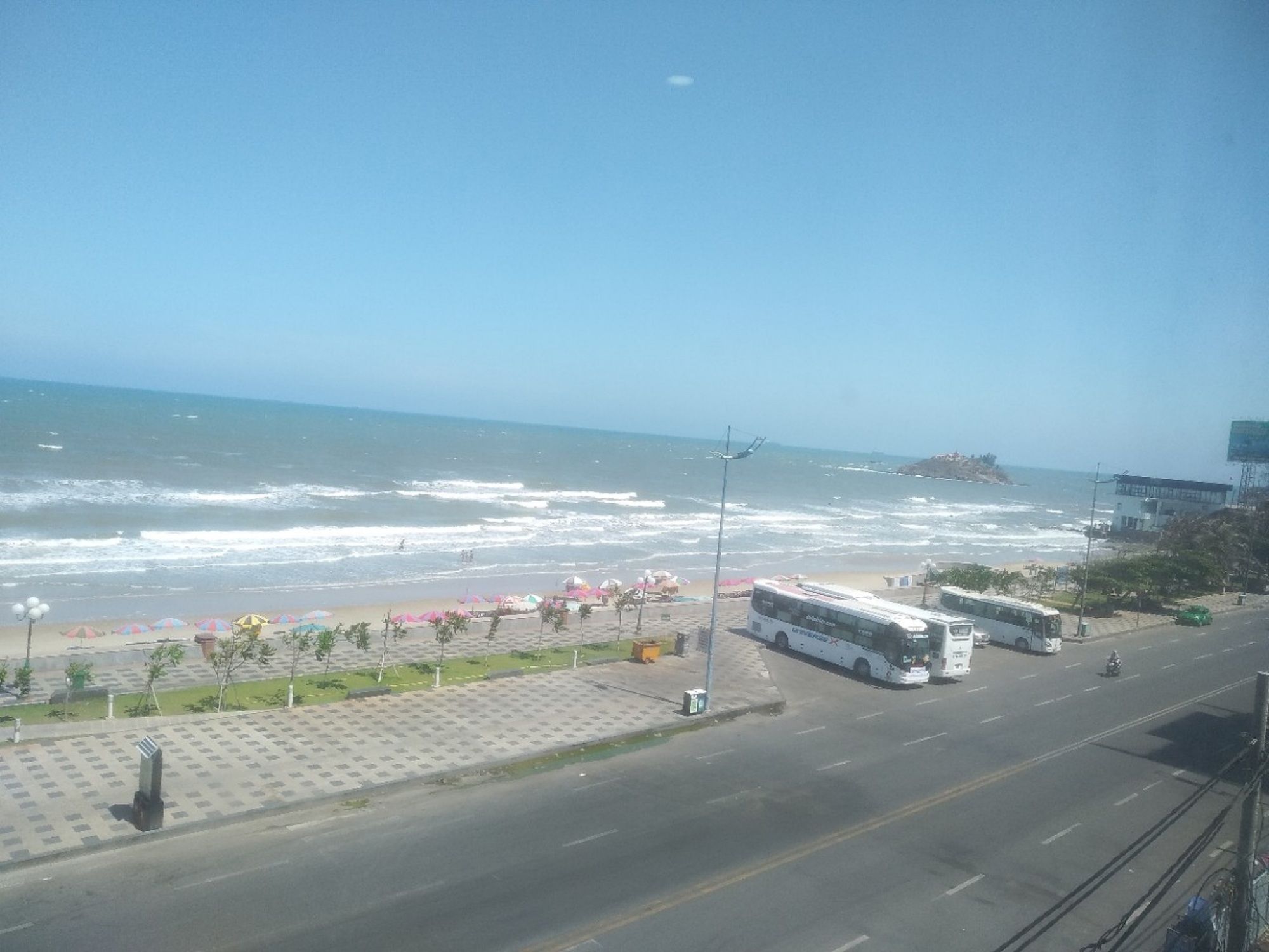 Фото Ngoc Hanh Beach Hotel