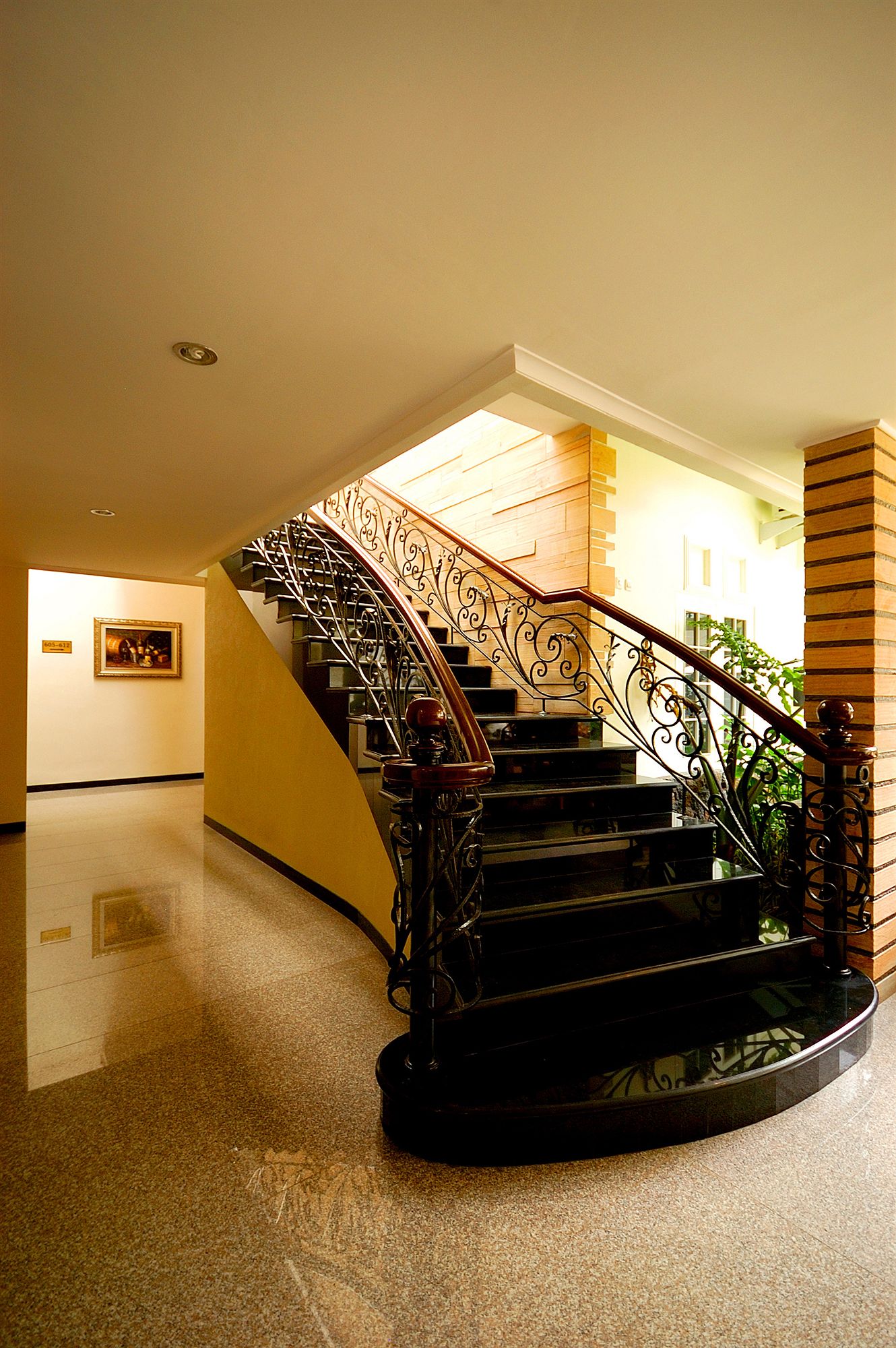 Фото Ottenville Boutique Hotel