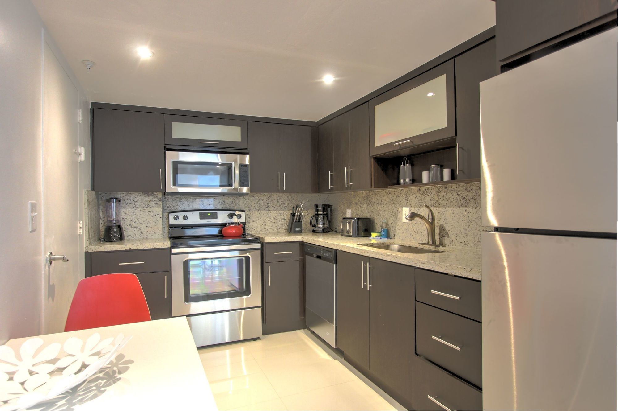 Фото Hollywood Condos