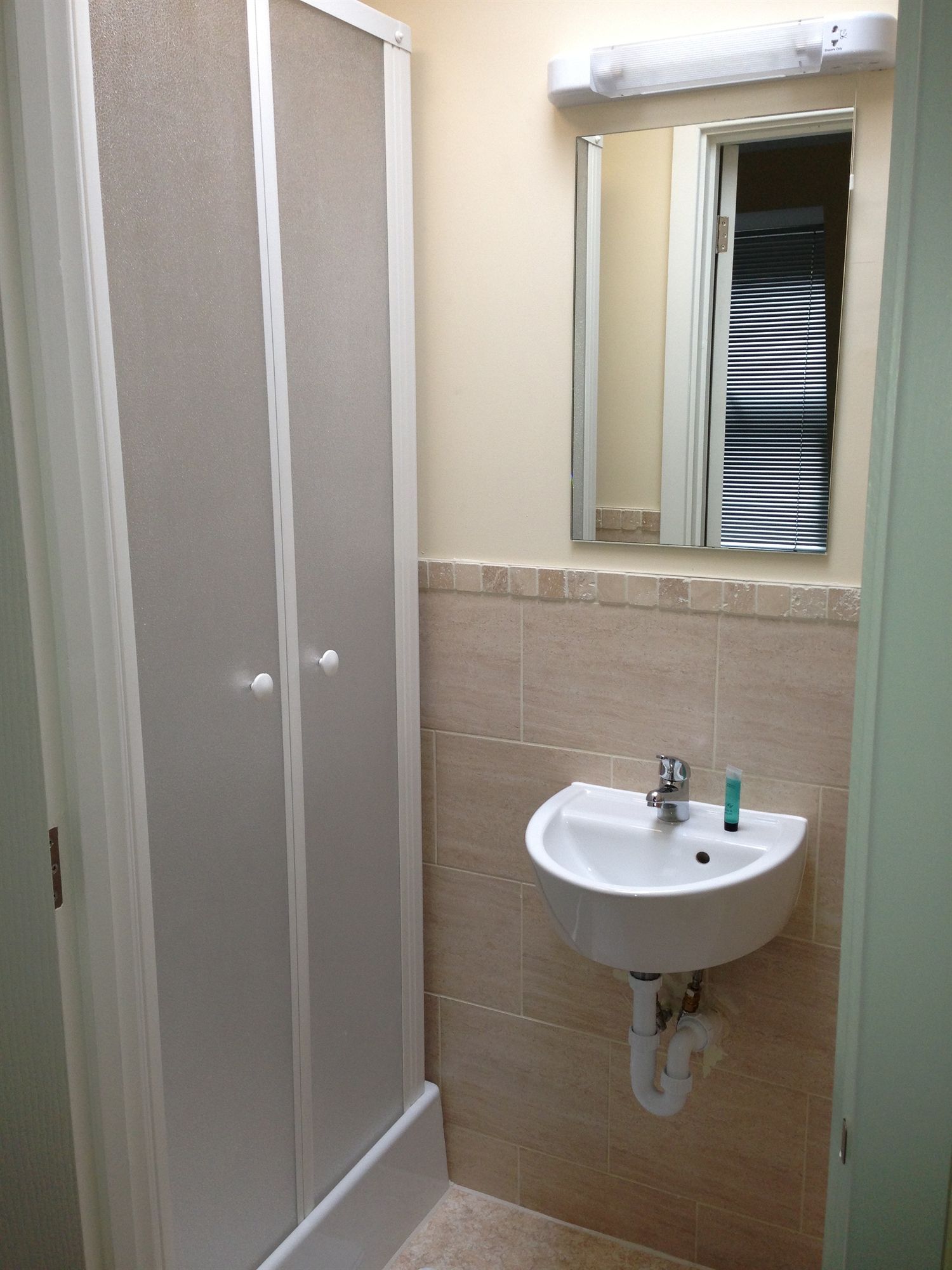 Фото Wendover Arms Hotel