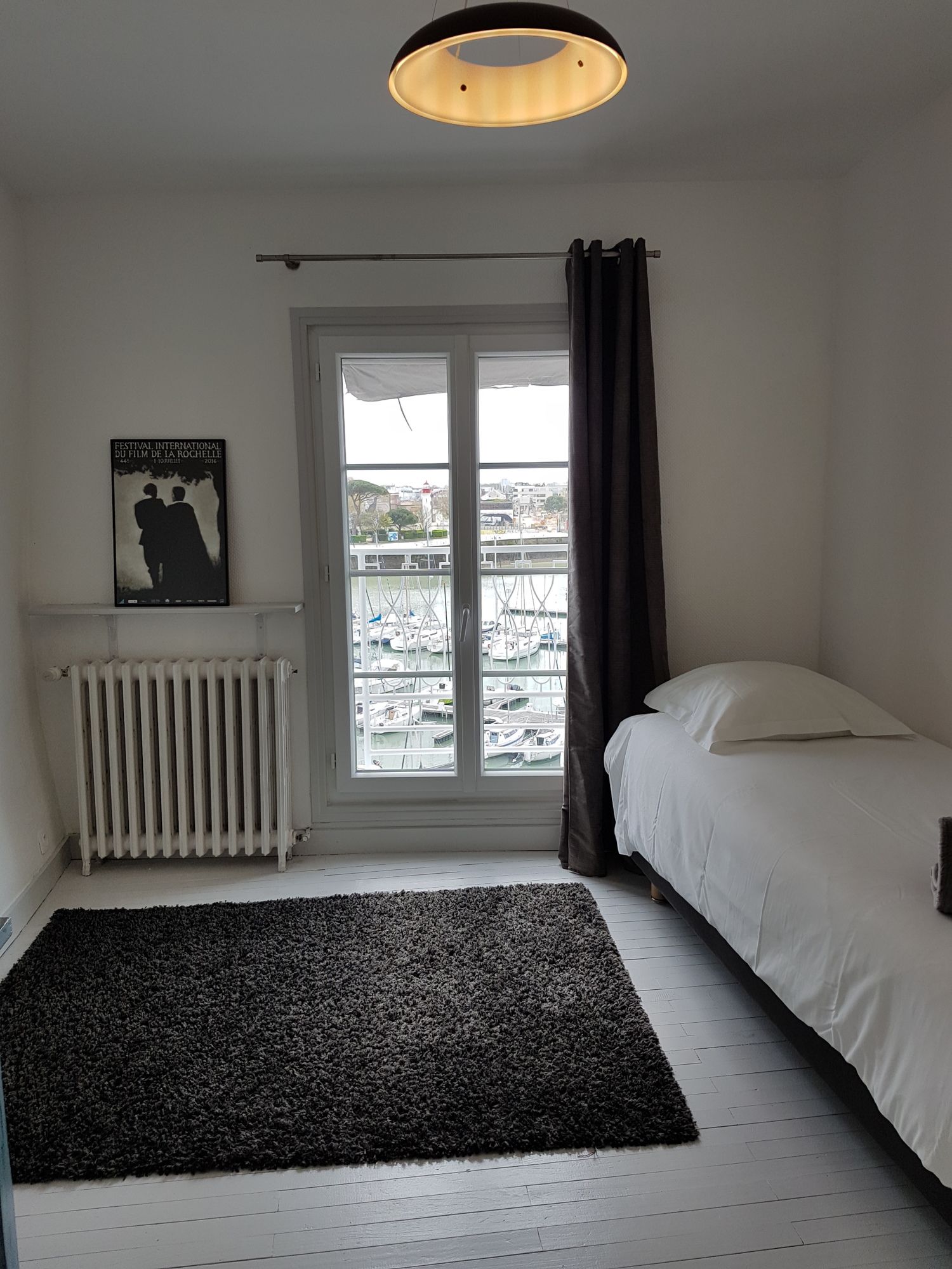 Фото Hotel La Marine