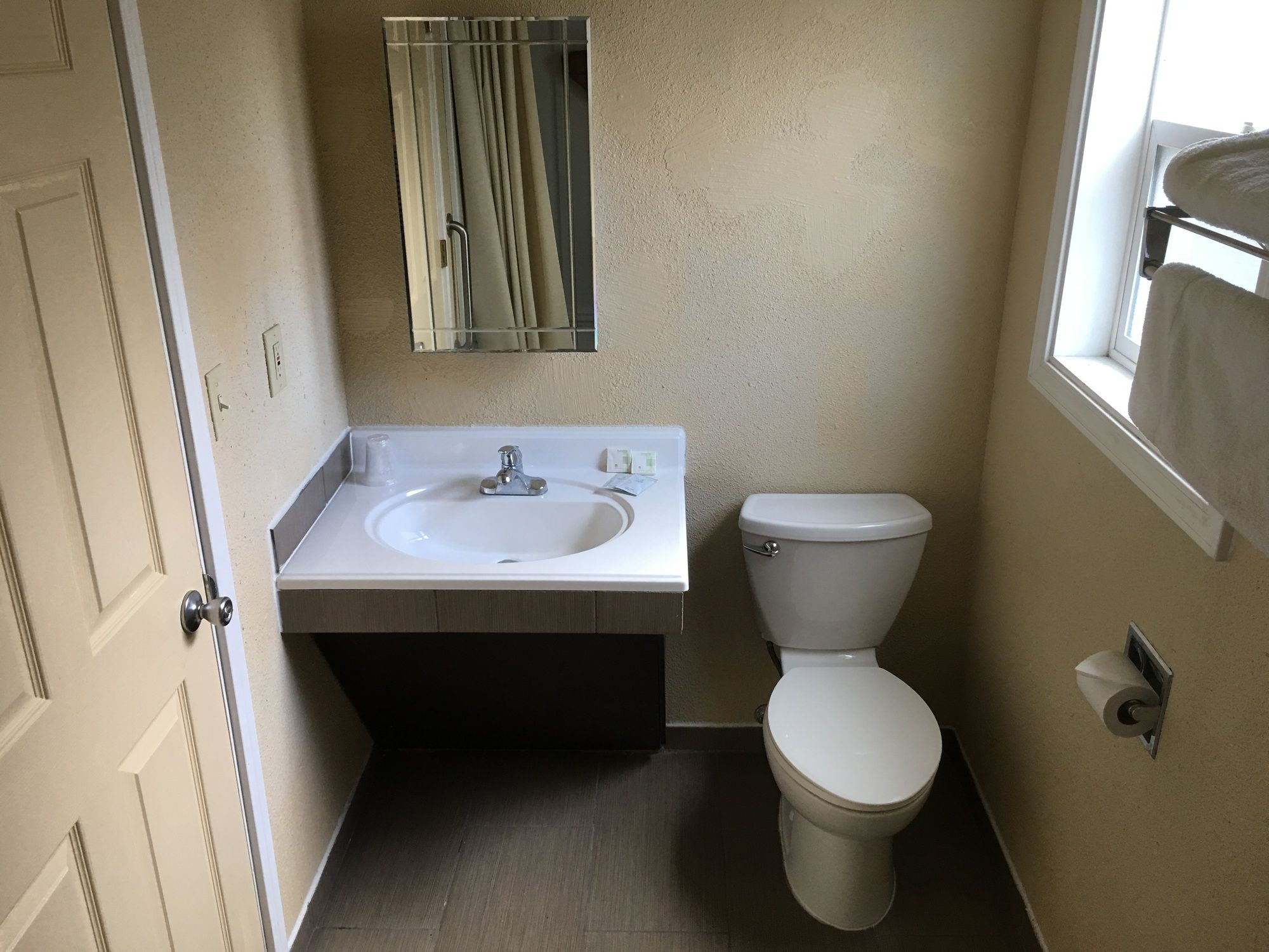 Фото Bend Value Inn