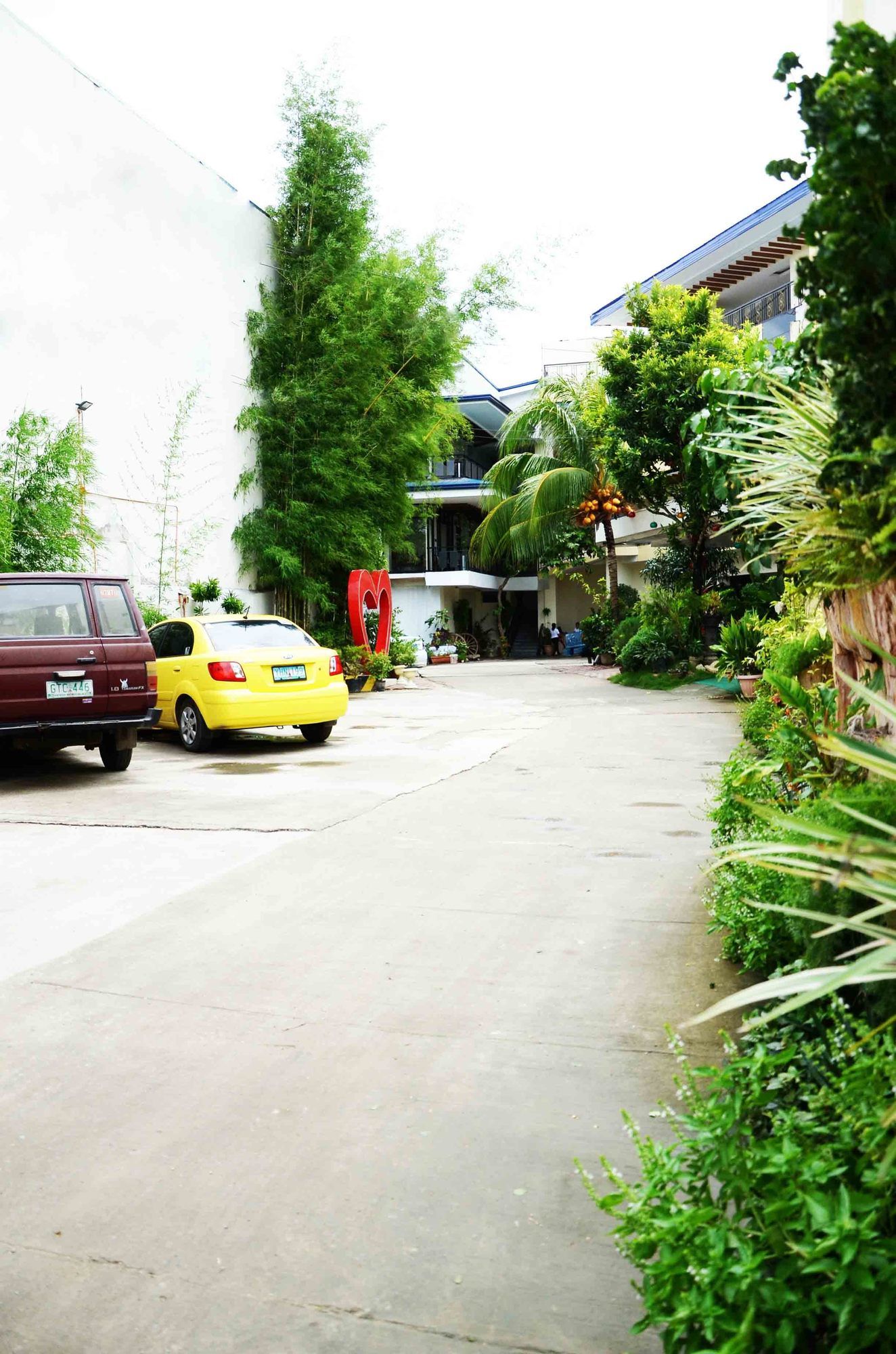 Фото Reyna's The Haven and Gardens