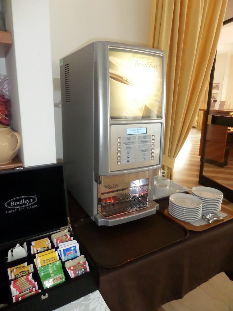 Фото Hotel Astoria