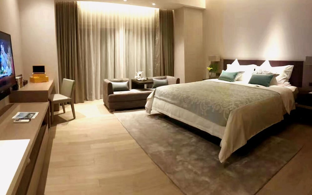 Фото Ascott Raffles City Shenzhen