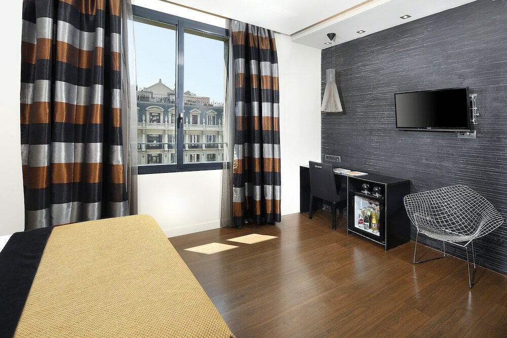 Фото Wilson Boutique Hotel