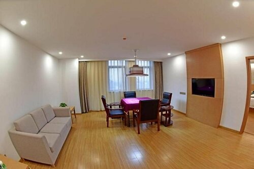 Гостиница GreenTree Inn Jiaxing Tongxiang City Chongfu International Fur Center Business Hotel
