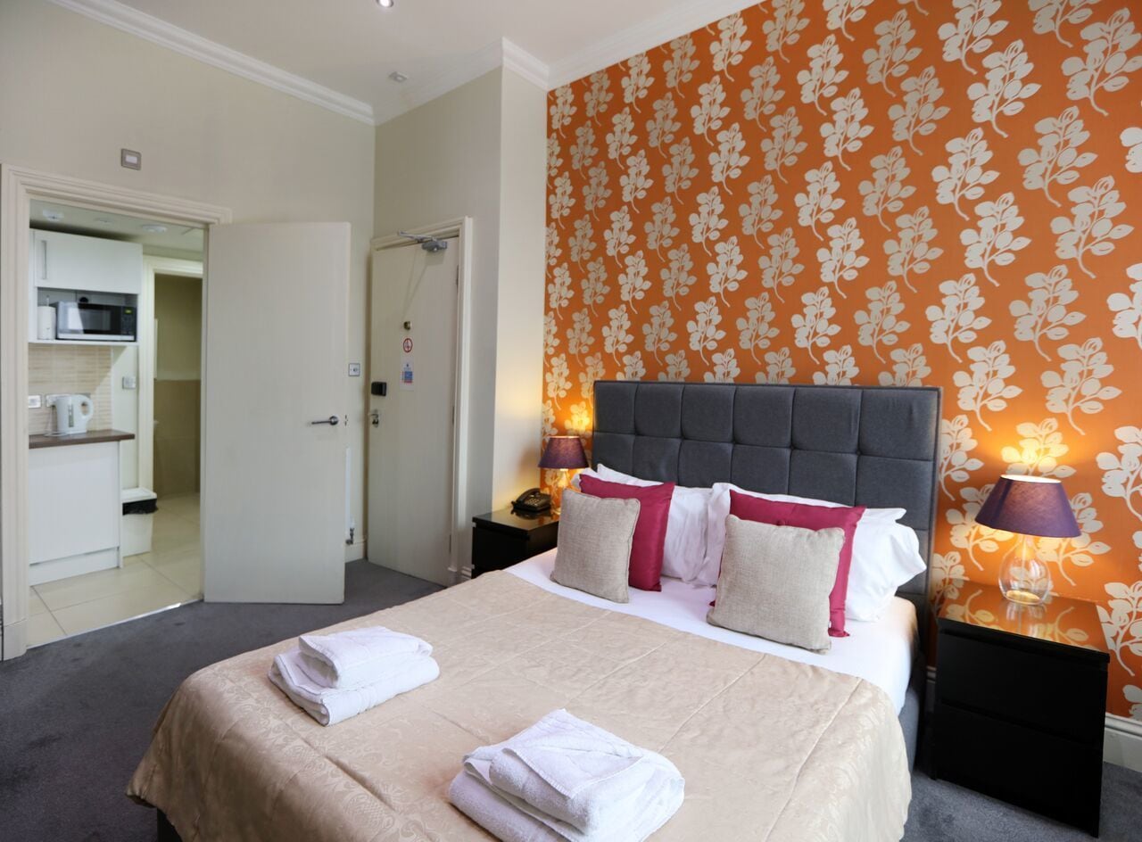 Фото Palmerston Suites