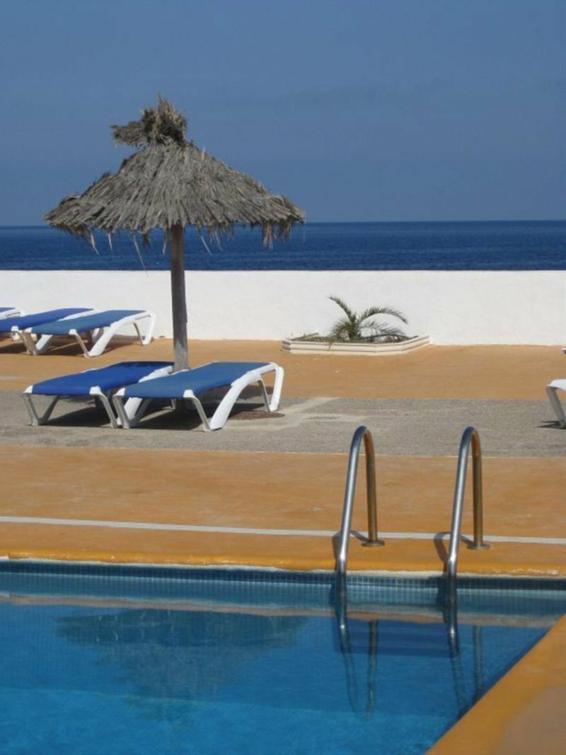 Фото Hotel Roca Bella