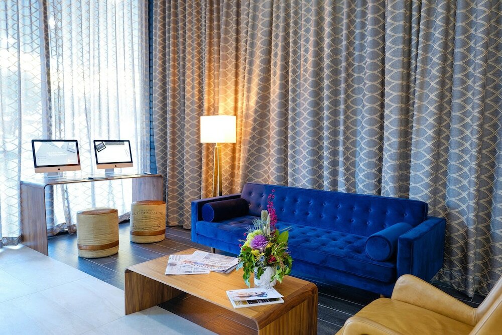 Фото Mantra Albury Hotel