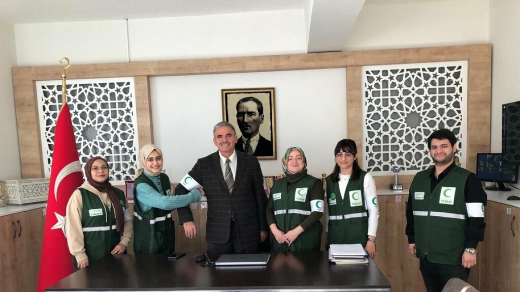 Primary school Yunus Emre Primary School, Serdivan, photo