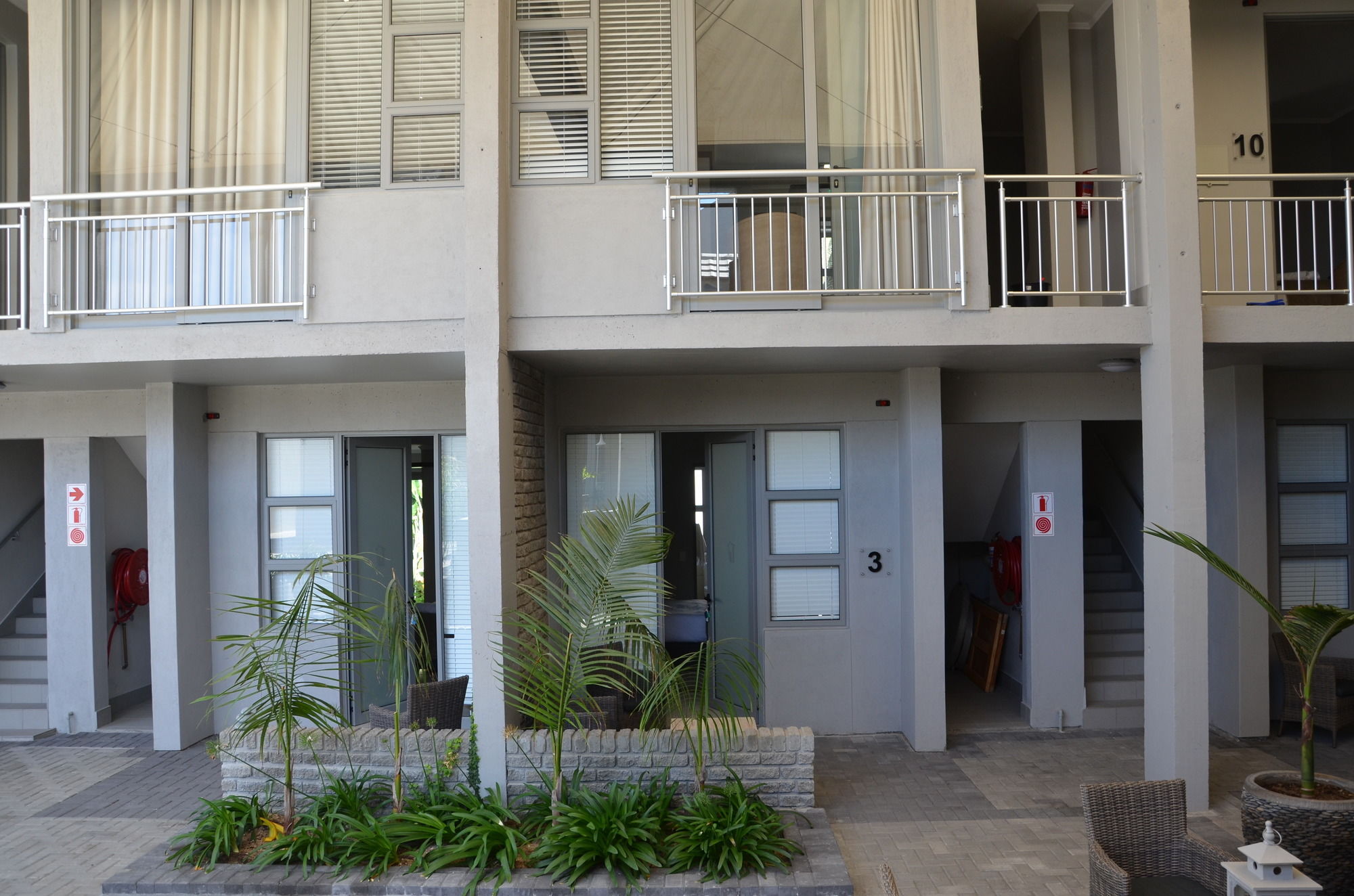 Фото Be Still Accommodation