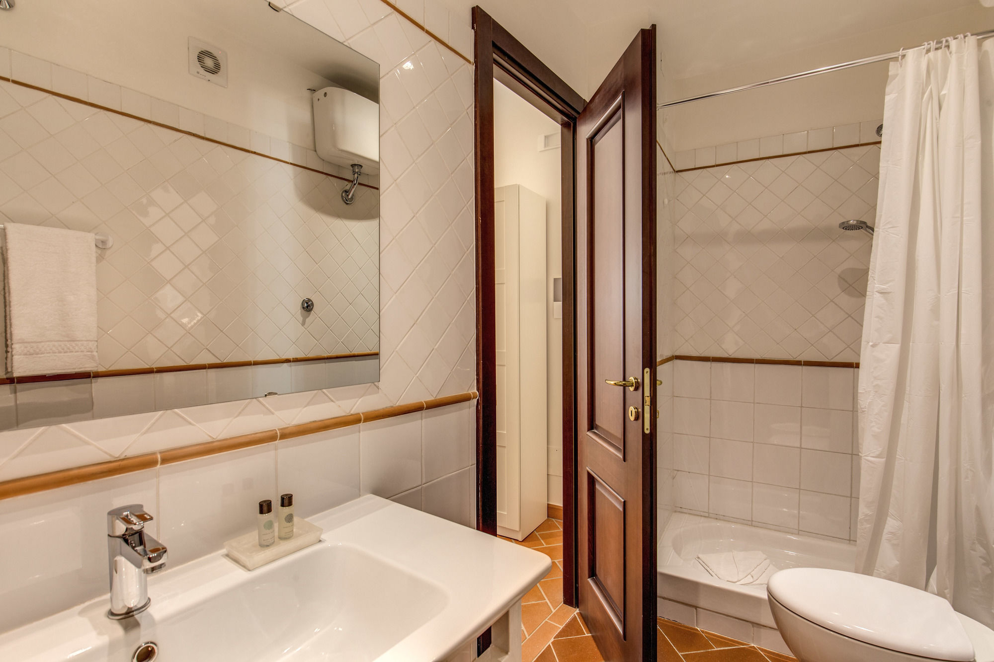 Фото Piccolo Trevi Suites