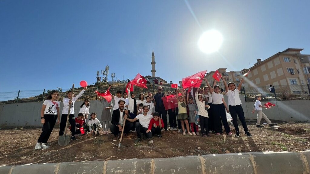 School Asarlik Toki Middle School, Izmir, photo