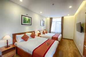 Serene River Villa (Da Nang, Đà Nẵng City, Nguyễn Tất Thành), hotel