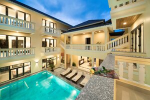 Le Pavillon Villa (27 Dao Duy Tu), hotel