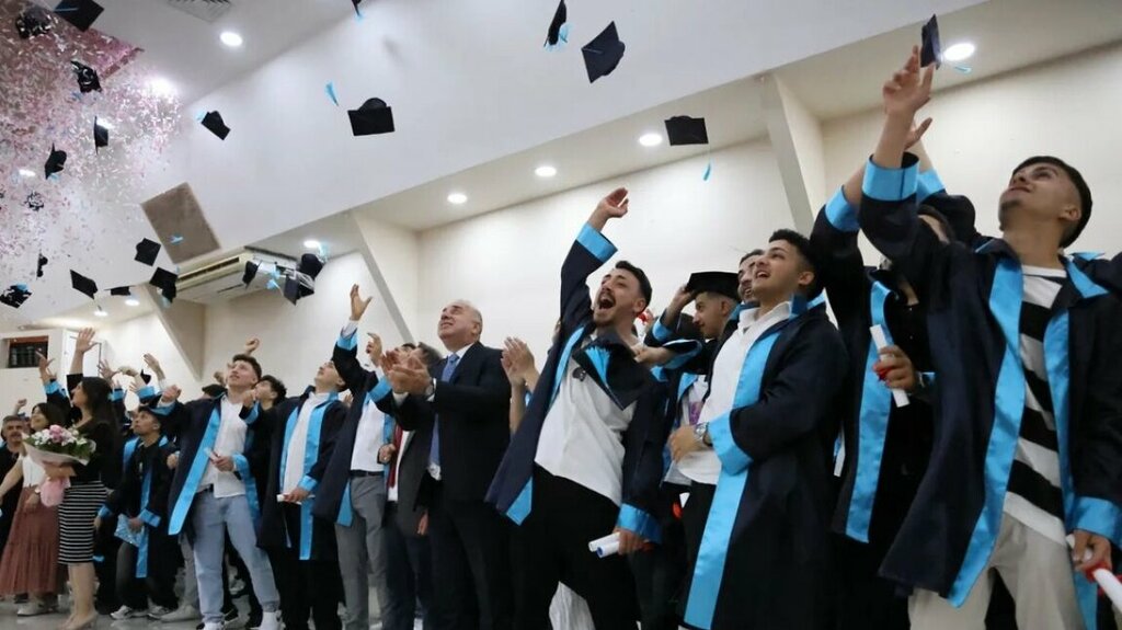 Cursos y clases magistrales Cekmekoy Vocational Education Center, , foto