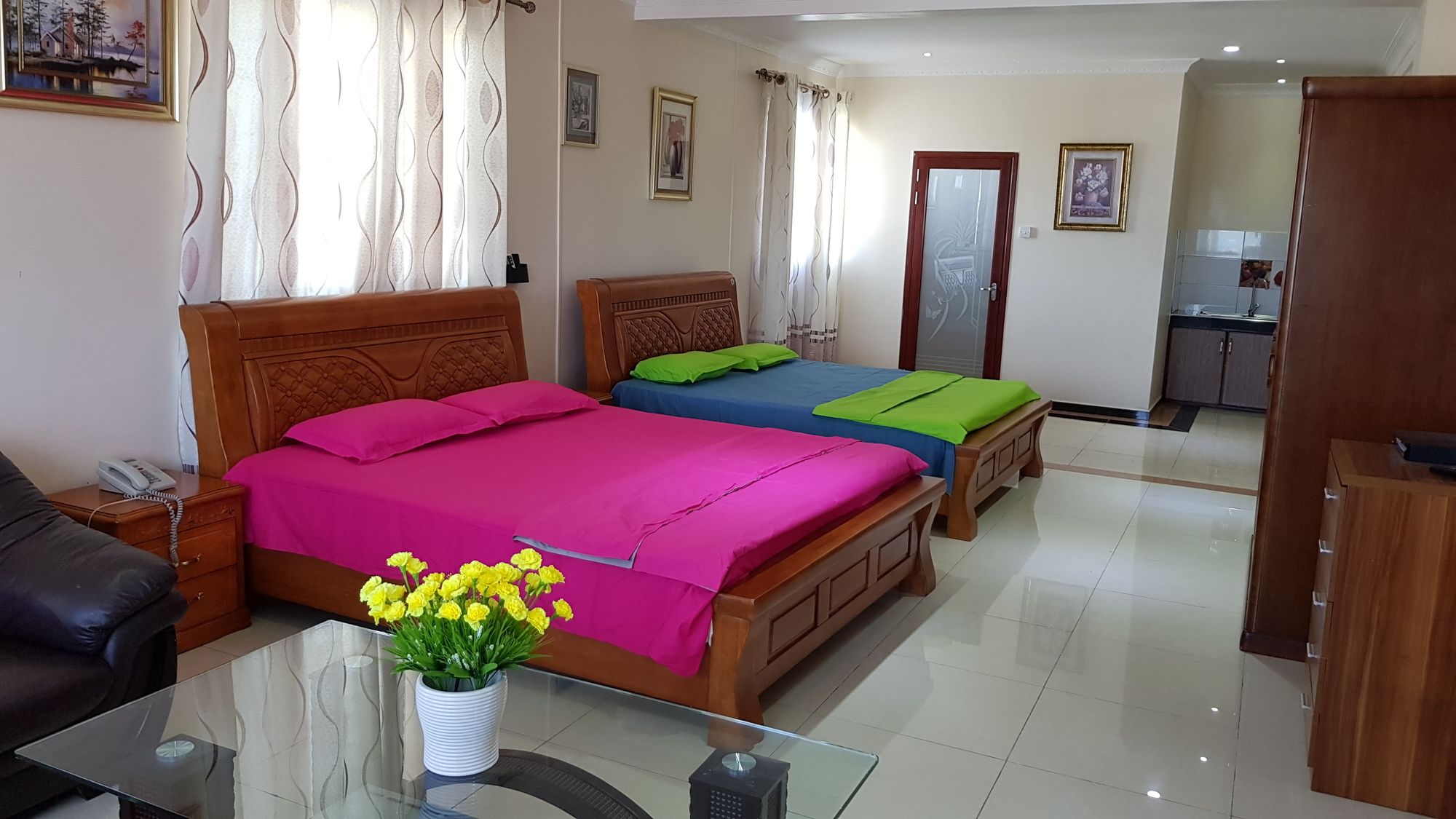 Фото Mahe Holiday Resort